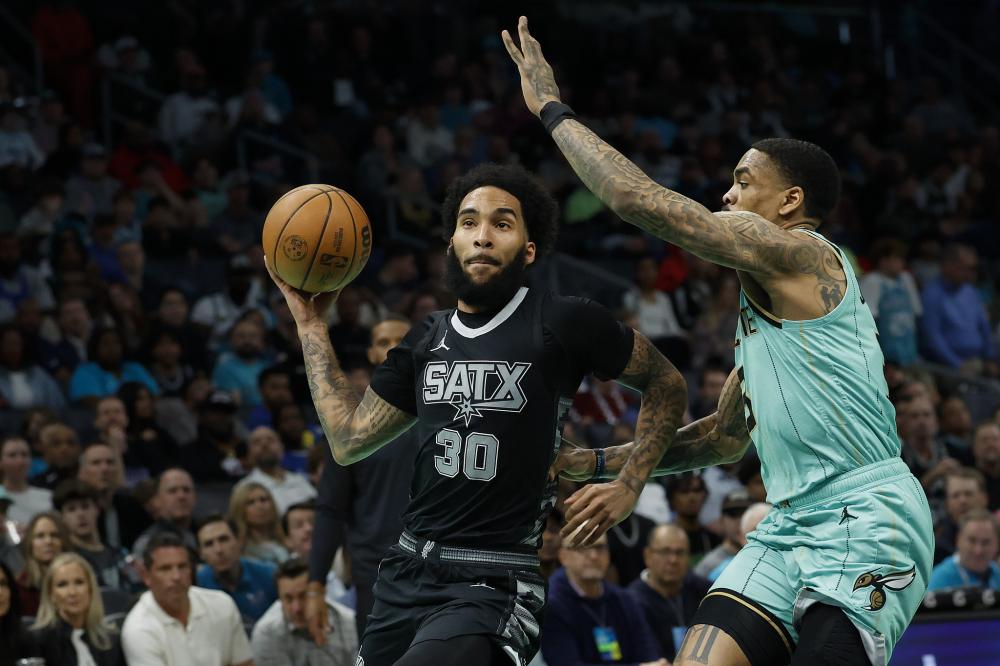 关键时刻出 关键时刻出