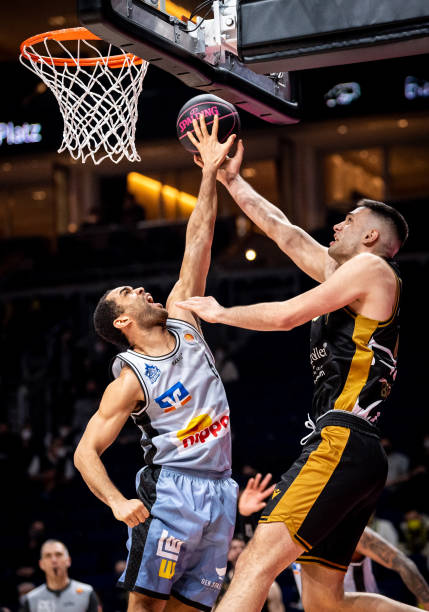 进一步加强 进一步加强